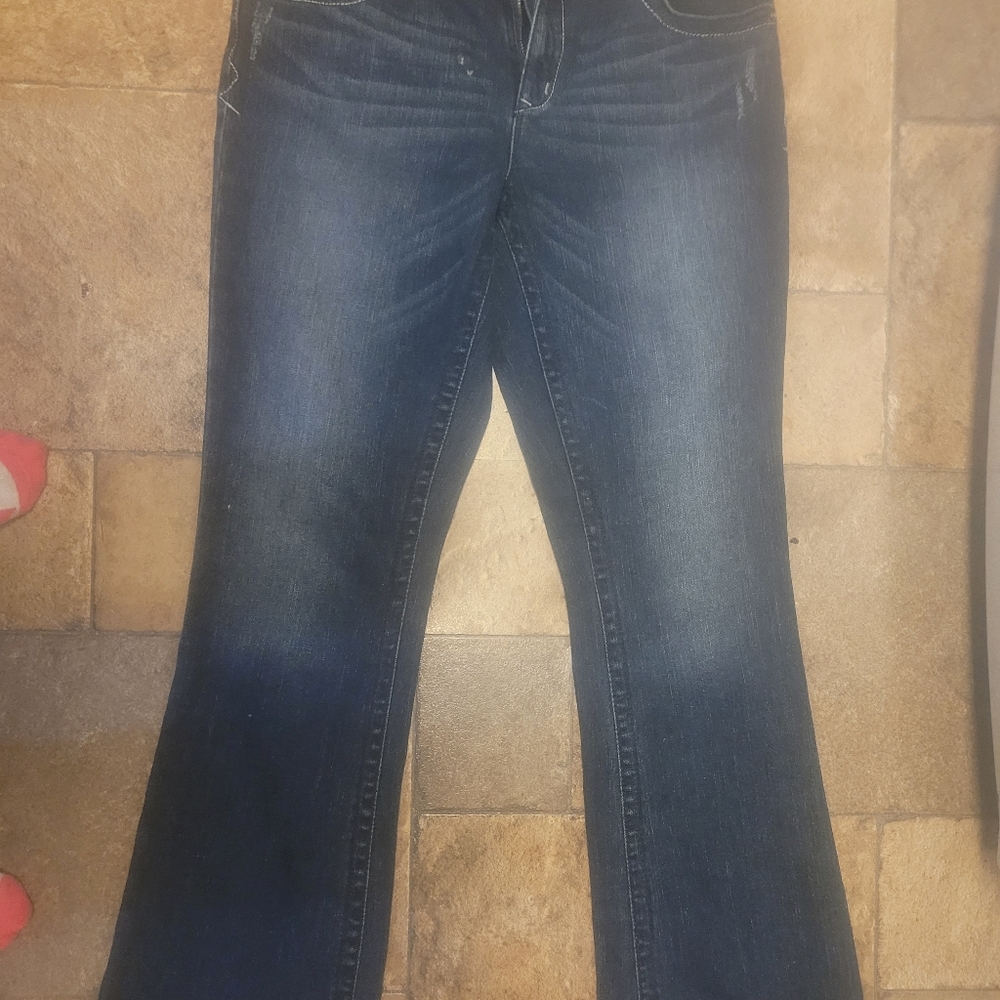 Jeans - Picture 3 of 3